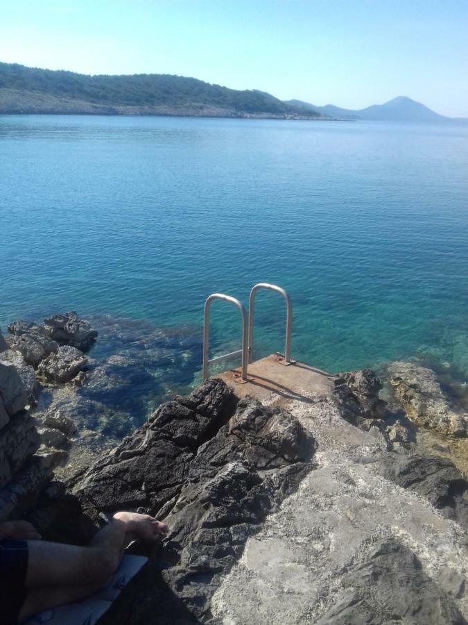 Apartment Rojal Mali Losinj Ngoại thất bức ảnh